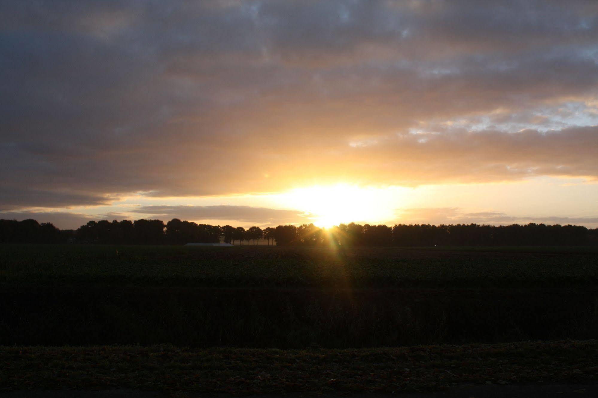 Hotel Het Witte Veen Witteveen Luaran gambar